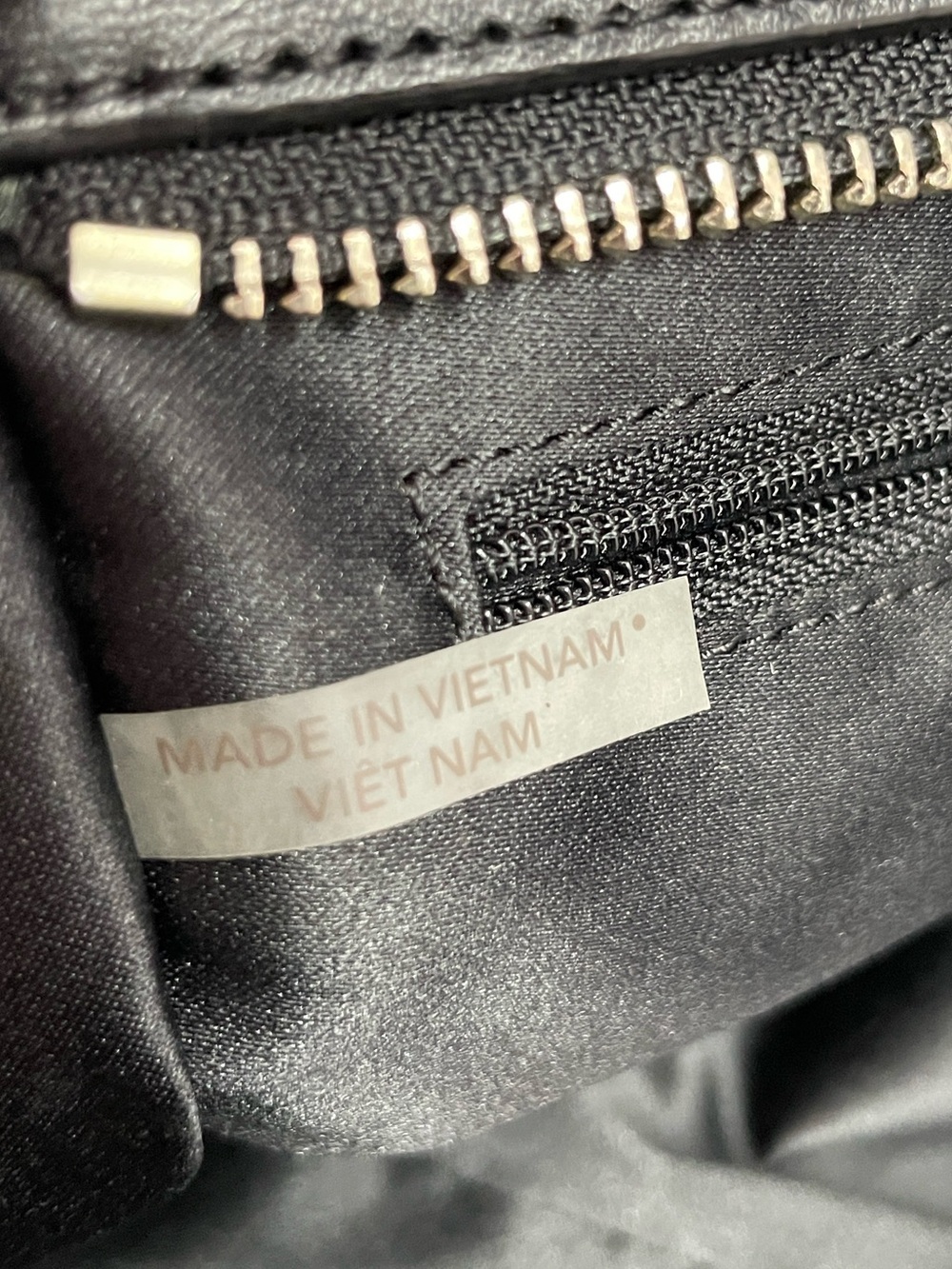 Coach ‘Taylor Bette’ Leather Mini Crossbody - Picture 10 of 12